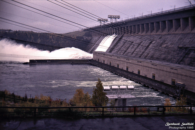 Dam Bratsk 1985  - Bernhard Saalfeld